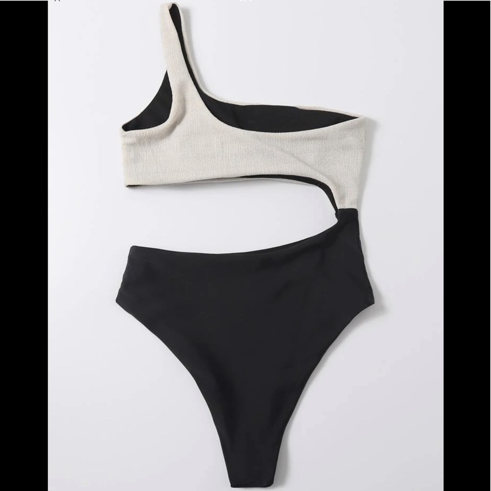 WHITE/BLACK TWO TONE CUTOUT ONE SHOULDER ONE PIECE - Picture 2 of 8